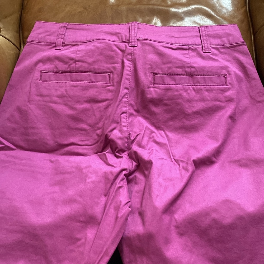 GAP - Picture 4 of 12